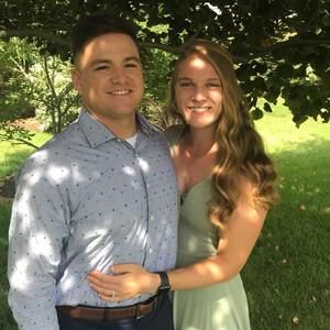 Meet your Posher, Maura